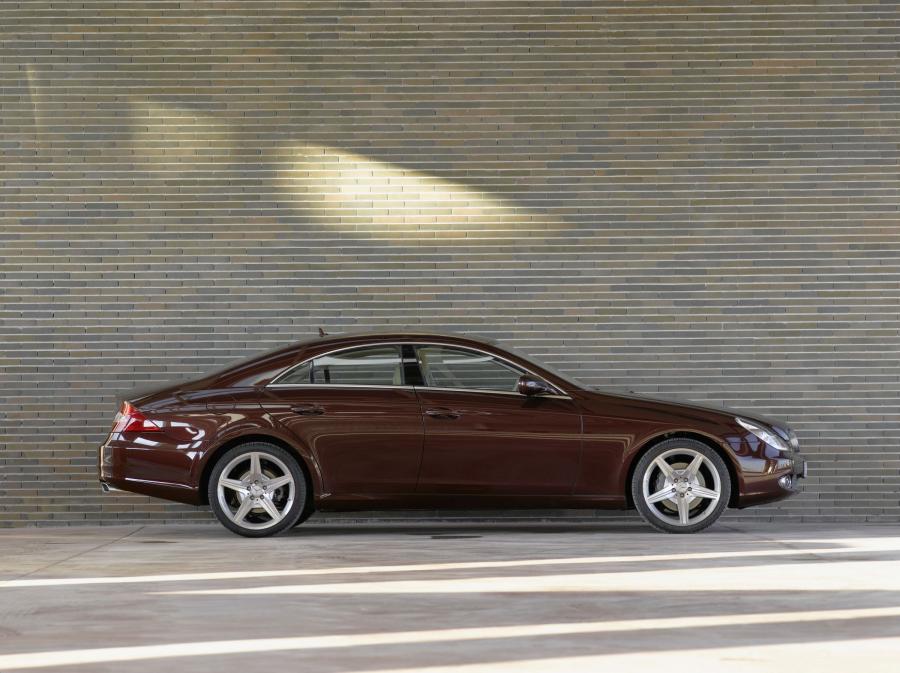  Mercedes-Benz CLS-Class 2008 года  (фото 28 из 71)
